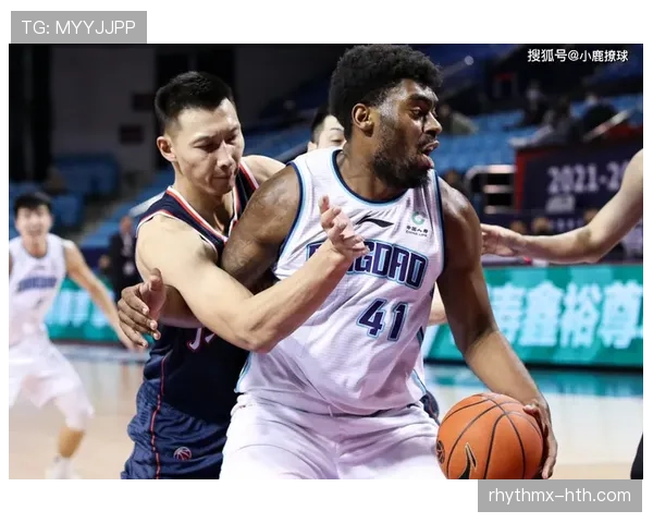 里克·巴里单打得分爆发超越同期内线对手表现